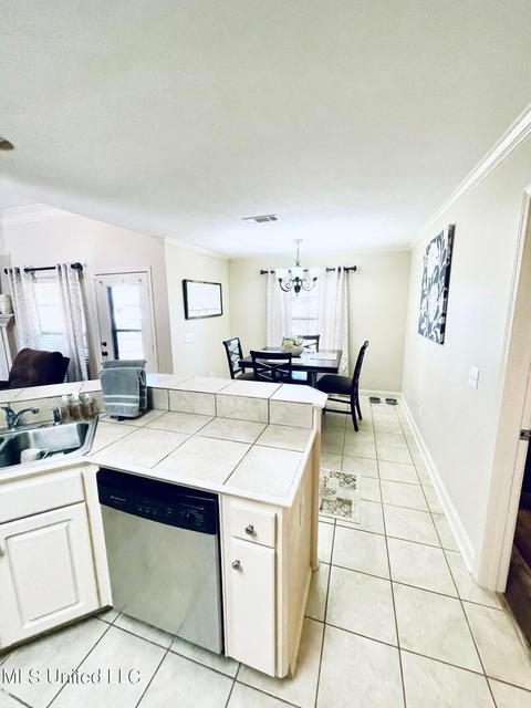 511 Suffolk Cv, Brandon, MS 39047 photo 10