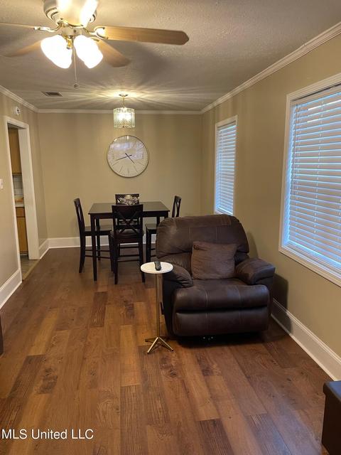 250 Winfield St, Jackson, MS 39212 photo 2
