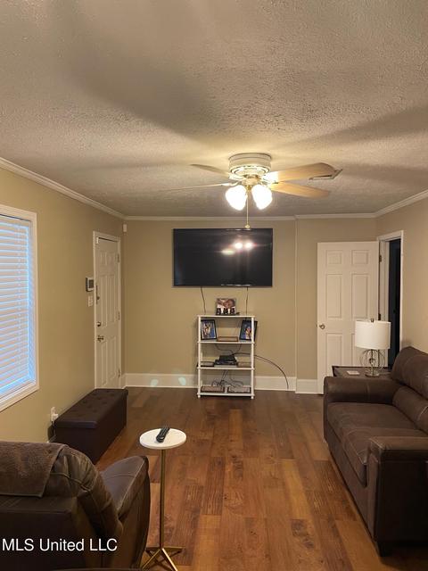 250 Winfield St, Jackson, MS 39212 photo 3