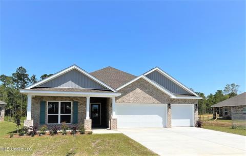 7010 Crawford Dr, Long Beach, MS 39560 photo 1