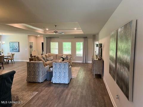 7010 Crawford Dr, Long Beach, MS 39560 photo 4