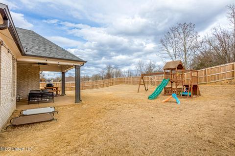 1758 Aston Ln, Nesbit, MS 38651 photo 24