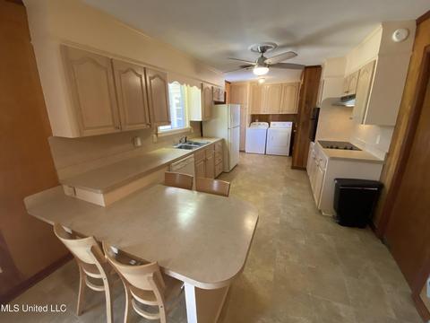 1914 Cherokee Dr, Jackson, MS 39211 photo 13