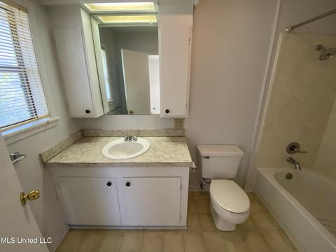 1914 Cherokee Dr, Jackson, MS 39211 photo 24