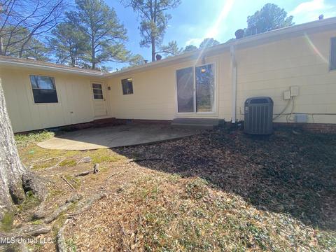 1914 Cherokee Dr, Jackson, MS 39211 photo 6