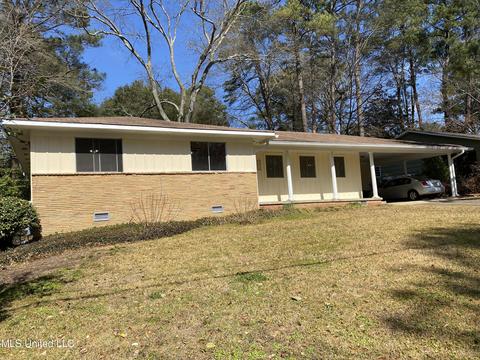 1914 Cherokee Dr, Jackson, MS 39211 photo 3
