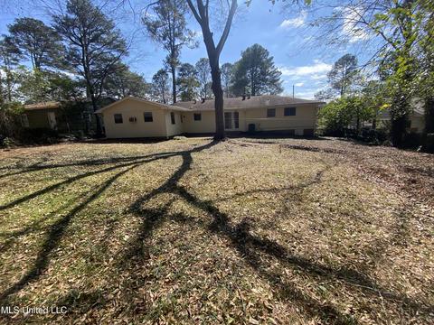 1914 Cherokee Dr, Jackson, MS 39211 photo 8