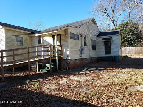 520 Line St, Jackson, MS 39203 photo 2