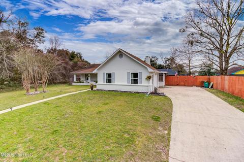 4 Regency Dr, Long Beach, MS 39560 photo 4