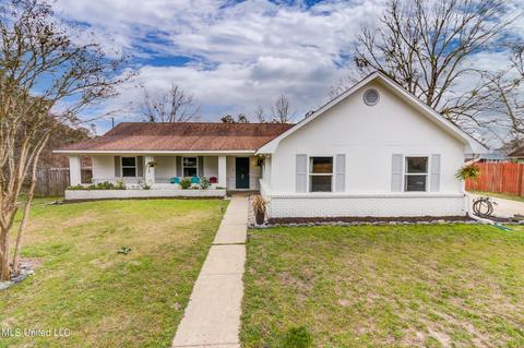 4 Regency Dr, Long Beach, MS 39560 photo 1