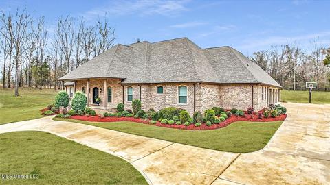 536 Viewpointe Way, Clinton, MS 39056 photo 3