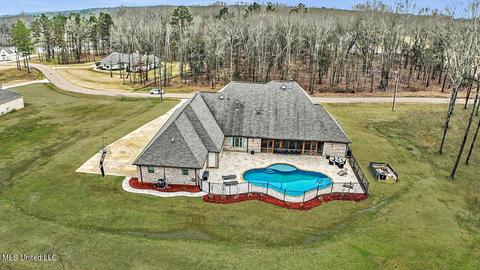 536 Viewpointe Way, Clinton, MS 39056 photo 6