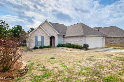 122 Woodscape Dr, Canton, MS 39046 photo 2