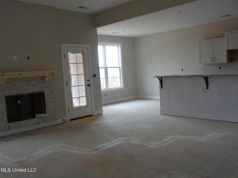 4911 Bakers Trl E, Nesbit, MS 38651 photo 5