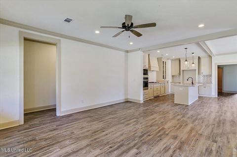 849 Long Leaf Cir, Brandon, MS 39042 photo 7
