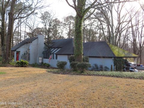 10563 Springridge Rd, Terry, MS 39170 photo 2