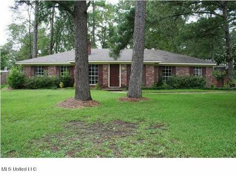 18 Pine Crest Place Pl, Brandon, MS 39042 photo 1