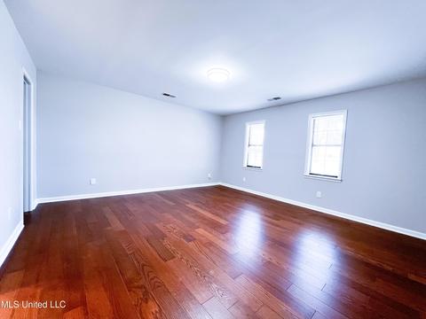 7595 Stateline Rd, Olive Branch, MS 38654 photo 14