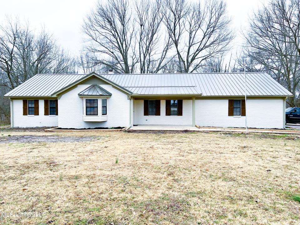 7595 Stateline Rd, Olive Branch, MS 38654 30 Photos MLS 4010221