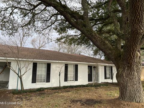 5250 Sedgwick Dr, Jackson, MS 39211 photo 3
