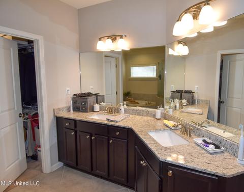 5571 Stonecrest Dr, Olive Branch, MS 38654 photo 32