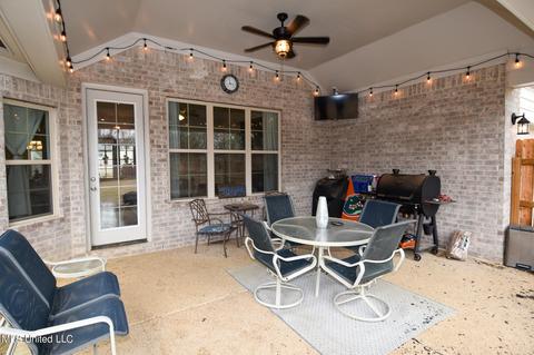 5571 Stonecrest Dr, Olive Branch, MS 38654 photo 43