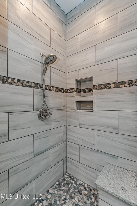 390 Johnstone Dr, Madison, MS 39110 photo 89