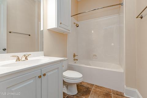 390 Johnstone Dr, Madison, MS 39110 photo 56