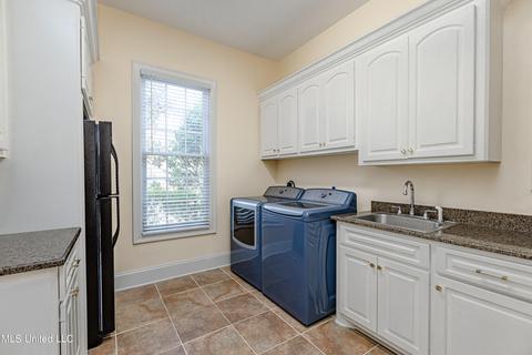 390 Johnstone Dr, Madison, MS 39110 photo 57