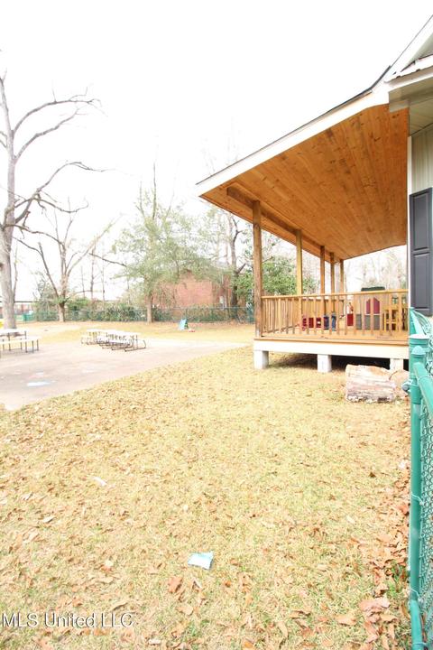 568 S South Pine St, Lucedale, MS 39452 photo 11