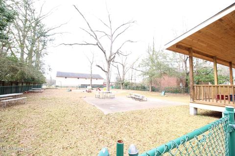 568 S South Pine St, Lucedale, MS 39452 photo 10