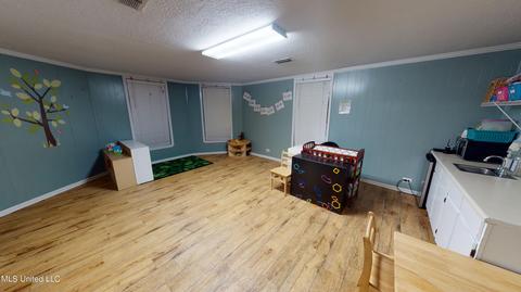 568 S South Pine St, Lucedale, MS 39452 photo 7