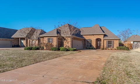 217 Rockbridge Dr, Madison, MS 39110 photo 2