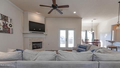 305 N Falls Xing, Madison, MS 39110 photo 8