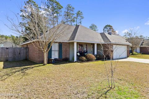 456 Pinecrest Cir, Long Beach, MS 39560 photo 2