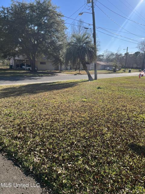 3419 Rollins Ave, Moss Point, MS 39563 photo 6