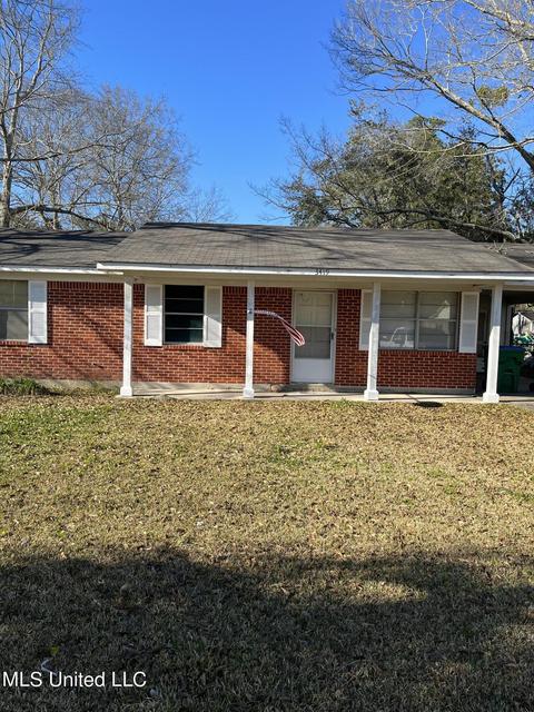 3419 Rollins Ave, Moss Point, MS 39563 photo 1