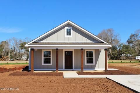 159 Ridge Ln, Lucedale, MS 39452 photo 1