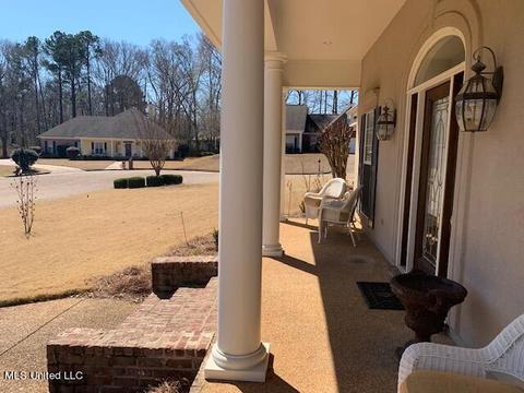 111 Over Look Dr, Brandon, MS 39042 photo 5