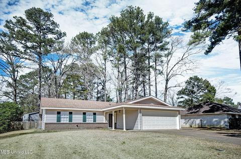 65 Woodgate Dr, Brandon, MS 39042 photo 1