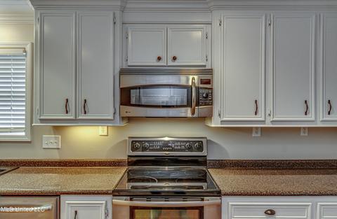 106 City Limits Rd, Brandon, MS 39042 photo 10
