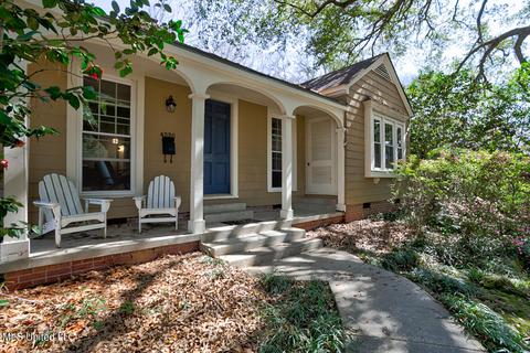 4220 Oakridge Dr, Jackson, MS 39216 photo 4