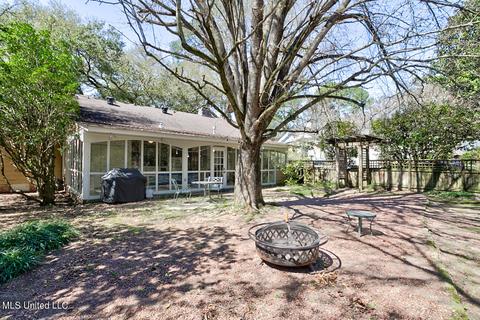 4220 Oakridge Dr, Jackson, MS 39216 photo 5