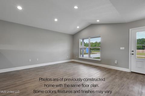 8 Sugarloaf Ln, Perkinston, MS 39573 photo 4