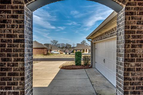 129 Kaden Ln, Canton, MS 39046 photo 2