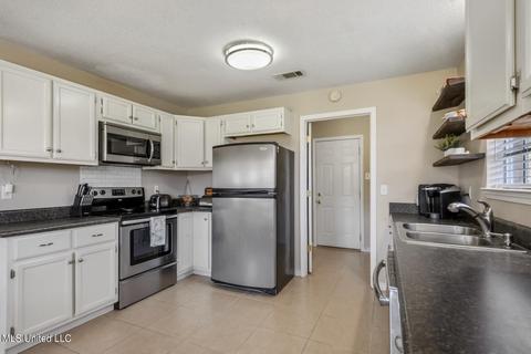 1965 Brasher Rd, Biloxi, MS 39532 photo 5