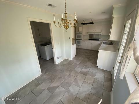 2006 Lake Trace Dr, Jackson, MS 39211 photo 5