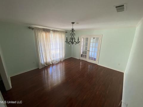 2006 Lake Trace Dr, Jackson, MS 39211 photo 11