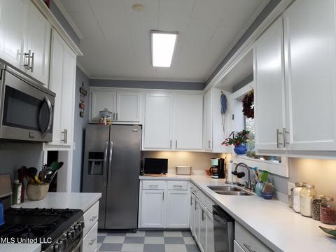 1610 Myrtle St, Jackson, MS 39202 photo 9