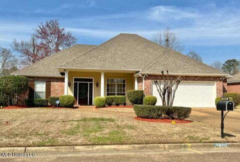 5820 Lake Trace Cir, Jackson, MS 39211 photo 2